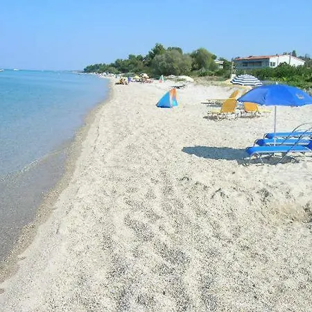 Beach Close Полихроно